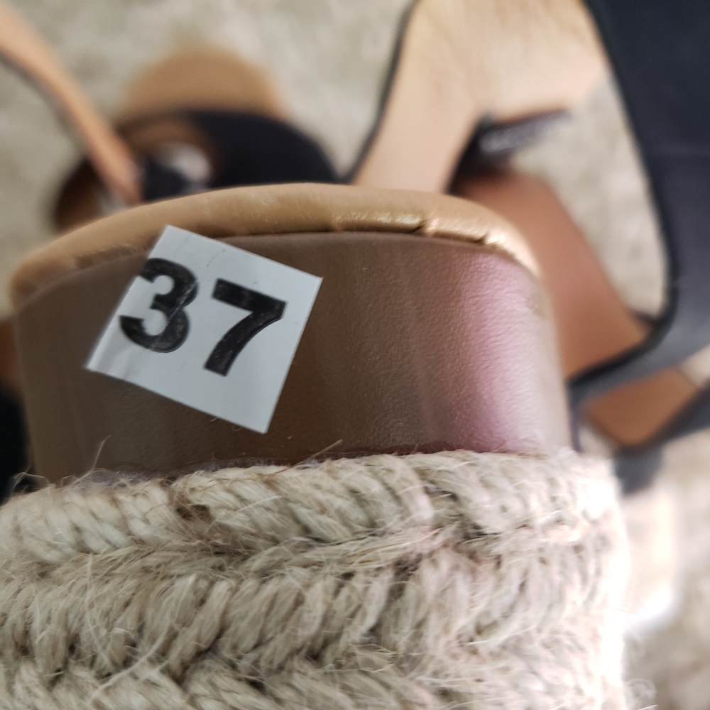 Black esphadrilles sandals wedge - Picture 4 of 4